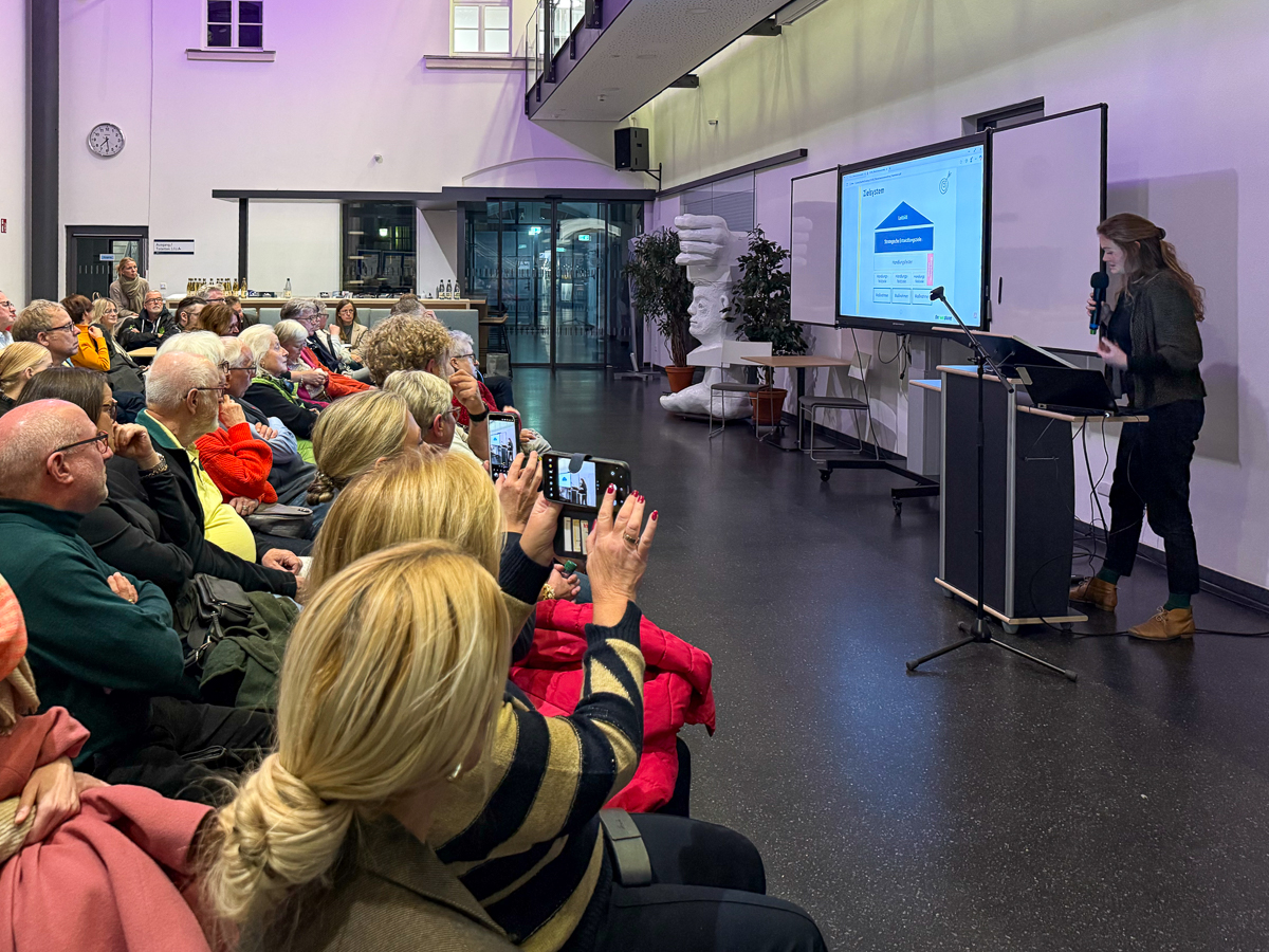 Foto des Vortrags von Lotta Alber