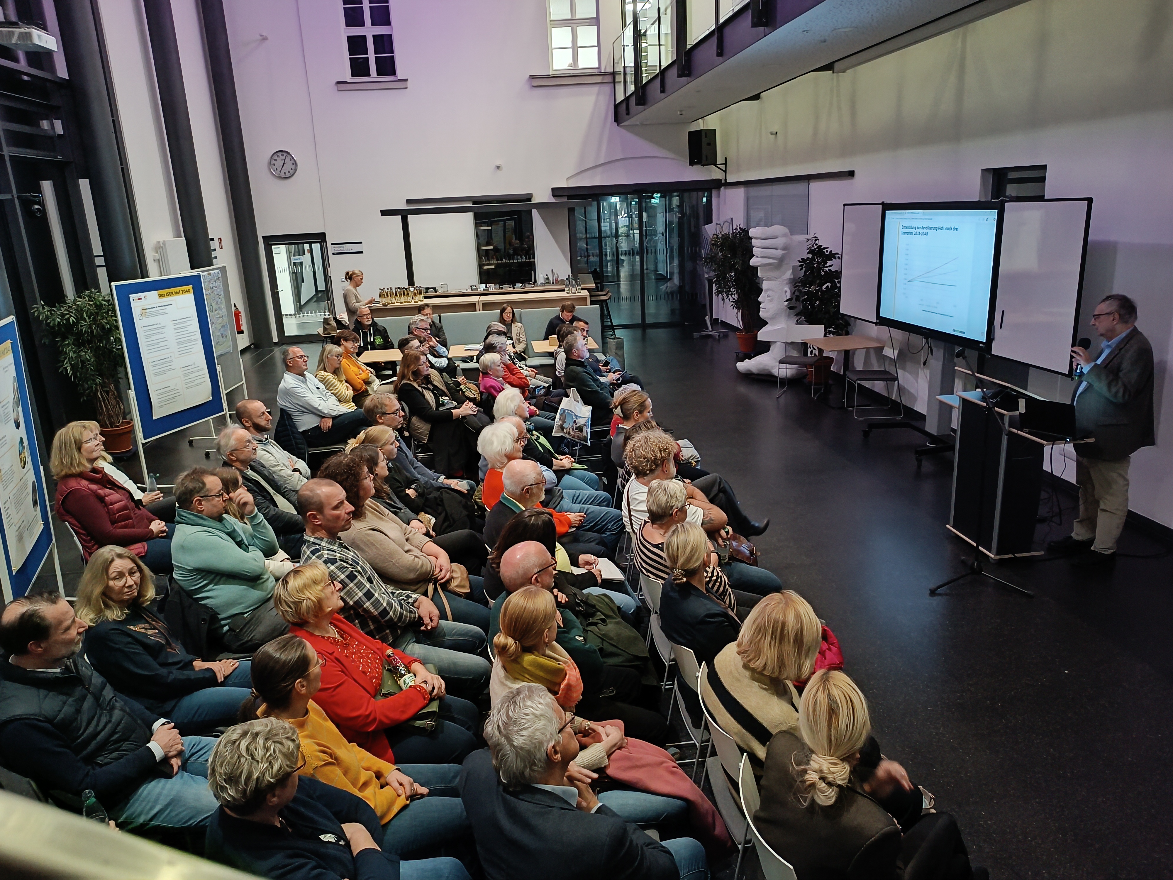 Foto des Vortrags von Prof. Dr. Ralf E. Ulrich